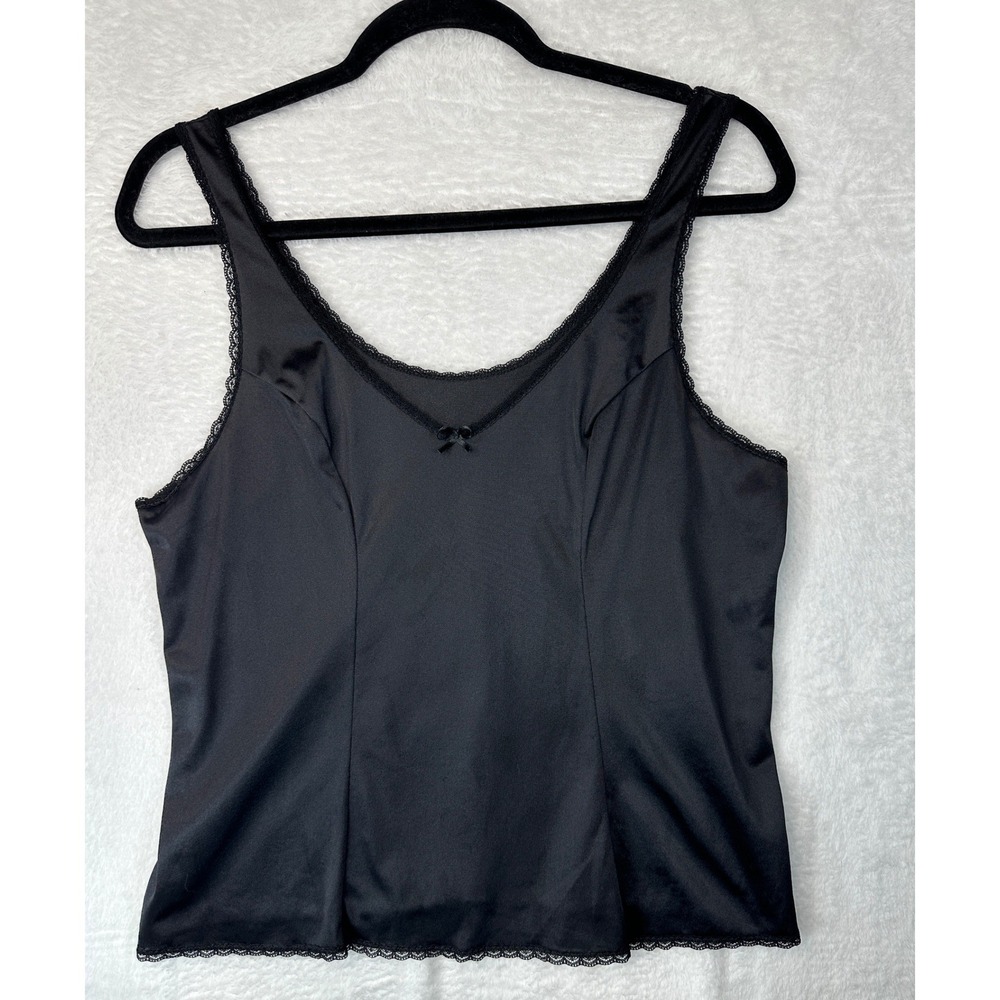 Vassarette Y2K Camisole Women Medium Black Lace Trim Bow Detail Style 17-109